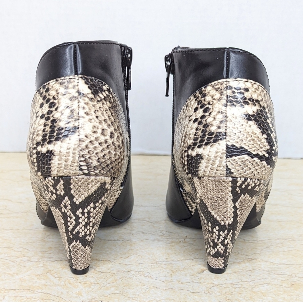 The Limited Nadalie Bootie Black Faux Snakeskin Open Side Pointed Toe Heeled - Picture 3 of 13